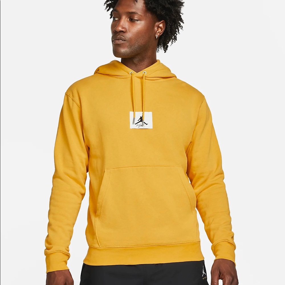 Nike Men’s Yellow Air Jordan Essentials Statement Fleece Hoodie 2XL
